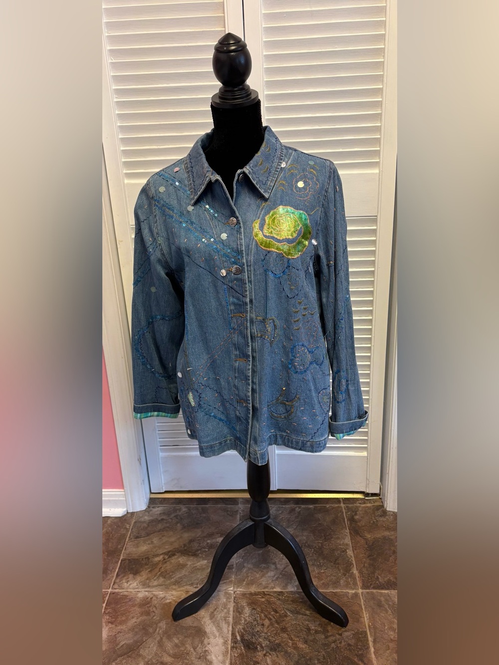 ✨✨Tanjay Embellished Denim Jacket Medium